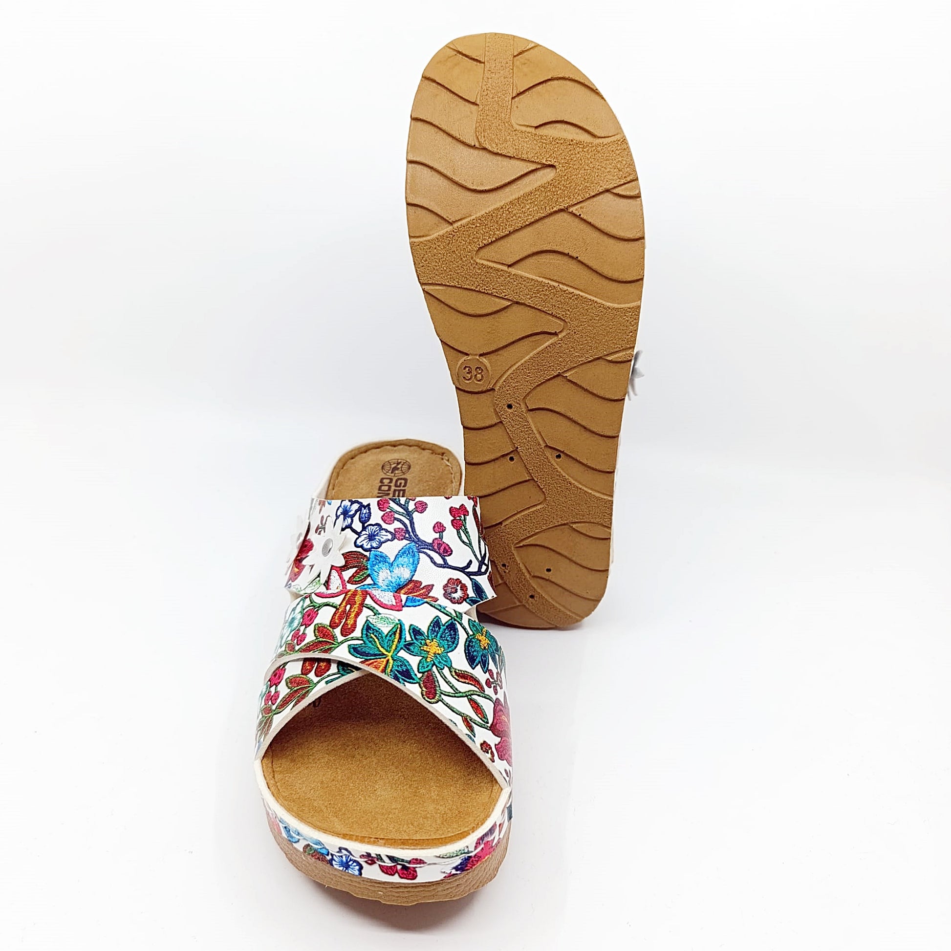 bijele anatomske natikace sa povisenom petom sarenim detaljima