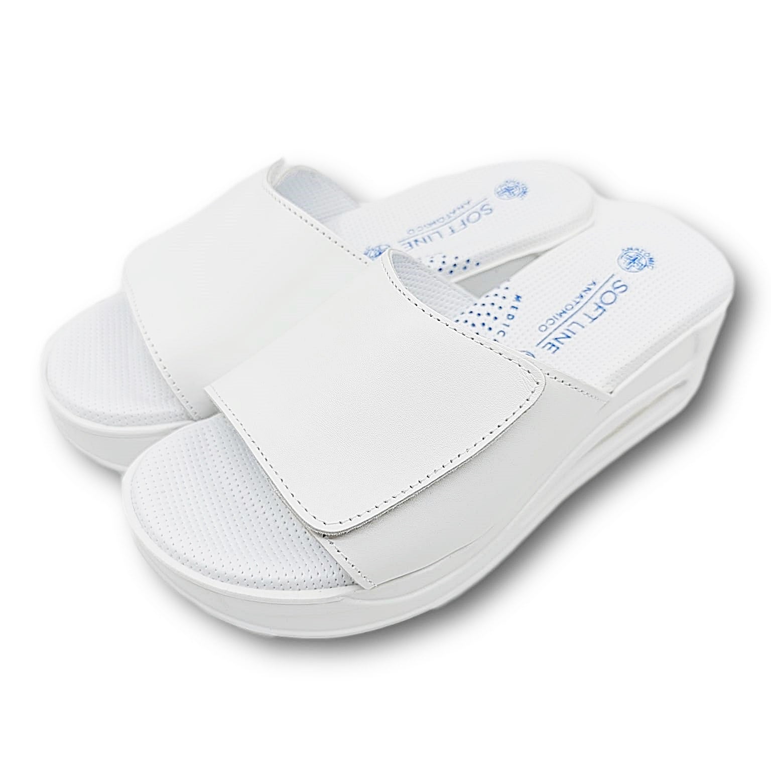 bijele zenske anatomske natikace prednji pogled