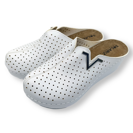 bijele klompe sa povisenim donom