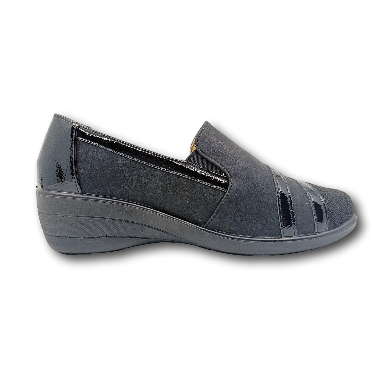 crne slip-on cipele udobni model