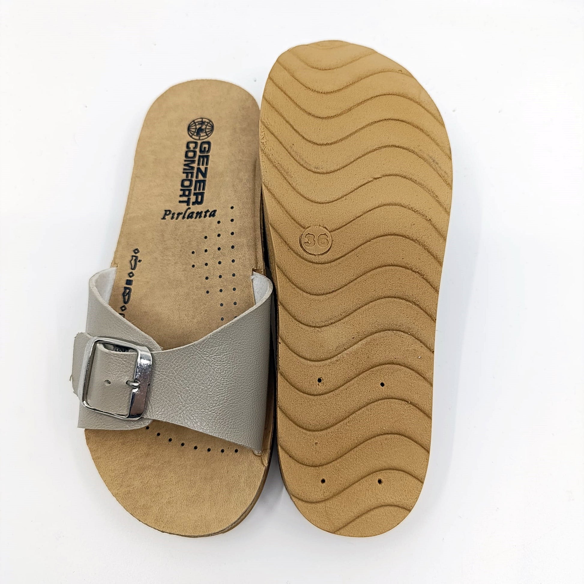 gezer natikace umjetni materijali siva