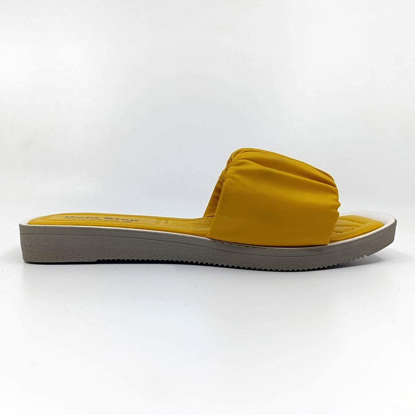 golden step moderne natikace tamno zute detalj gornjista