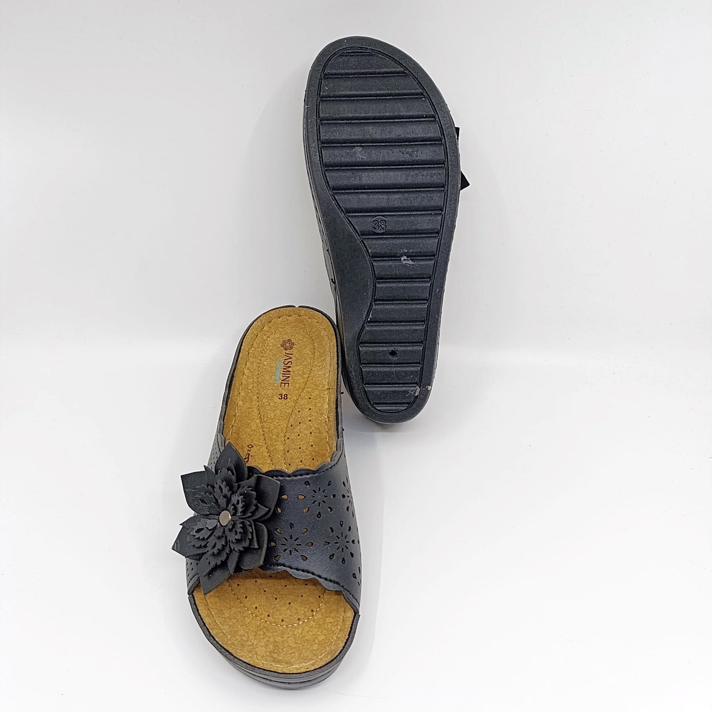 kozne zenske papuce lagane anatomsko oblikovane moderna peta