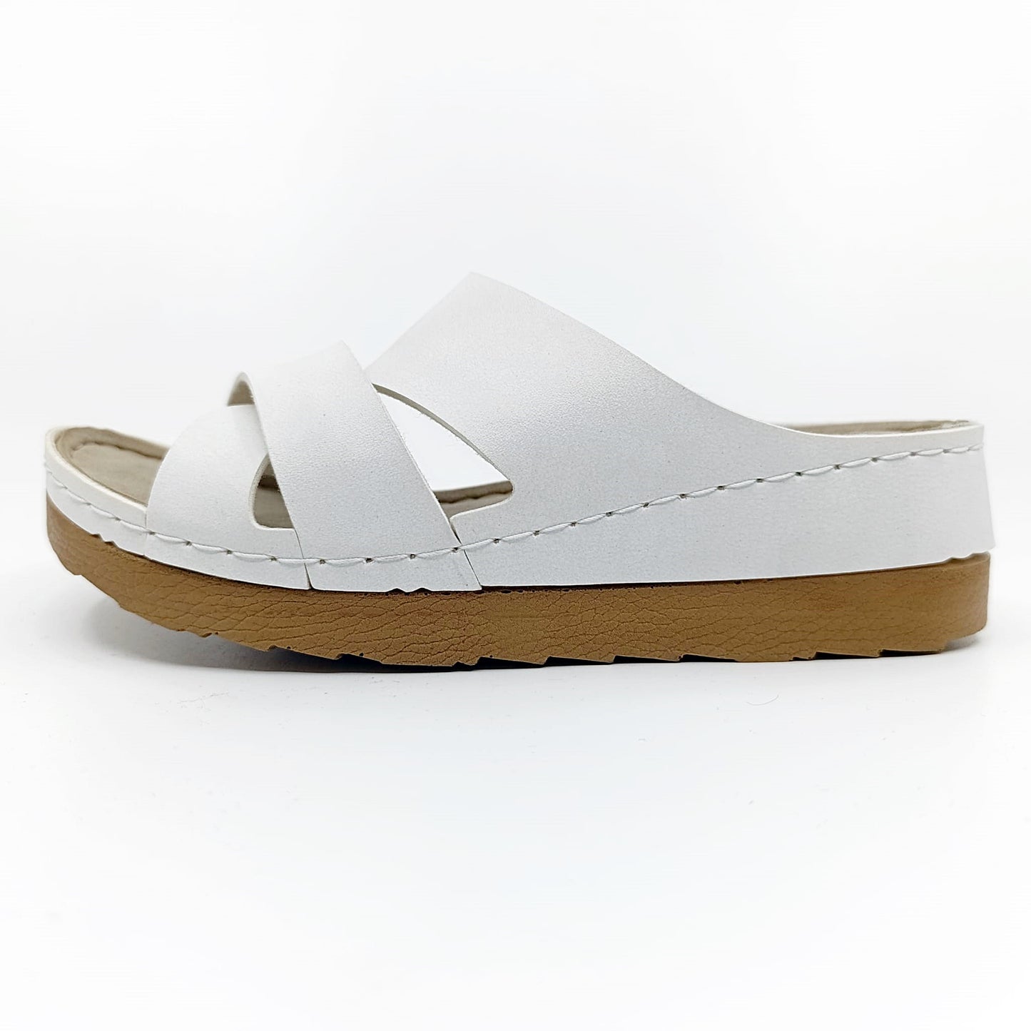 udobne anatomske natikace za svaki dan bijele