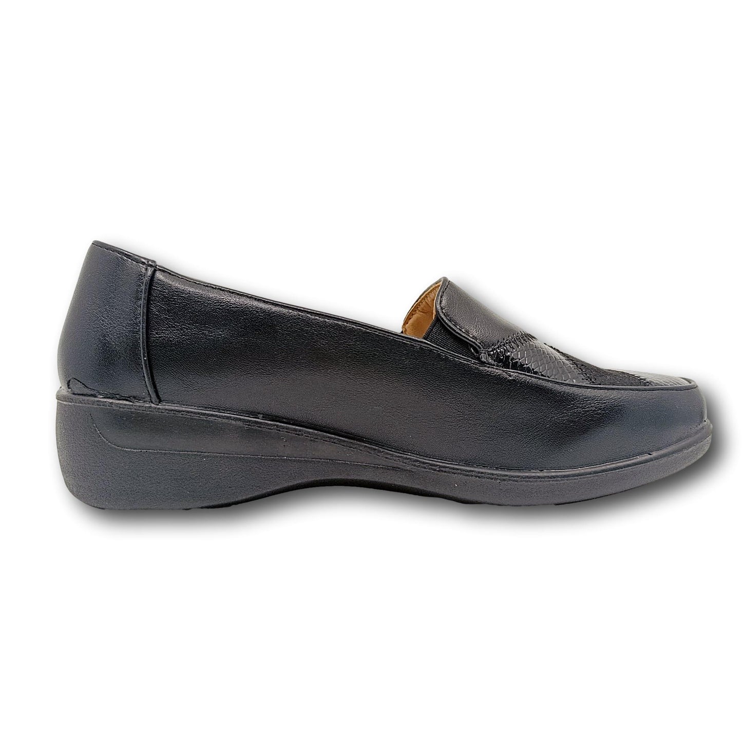 udobne crne kozne mokasine za zene