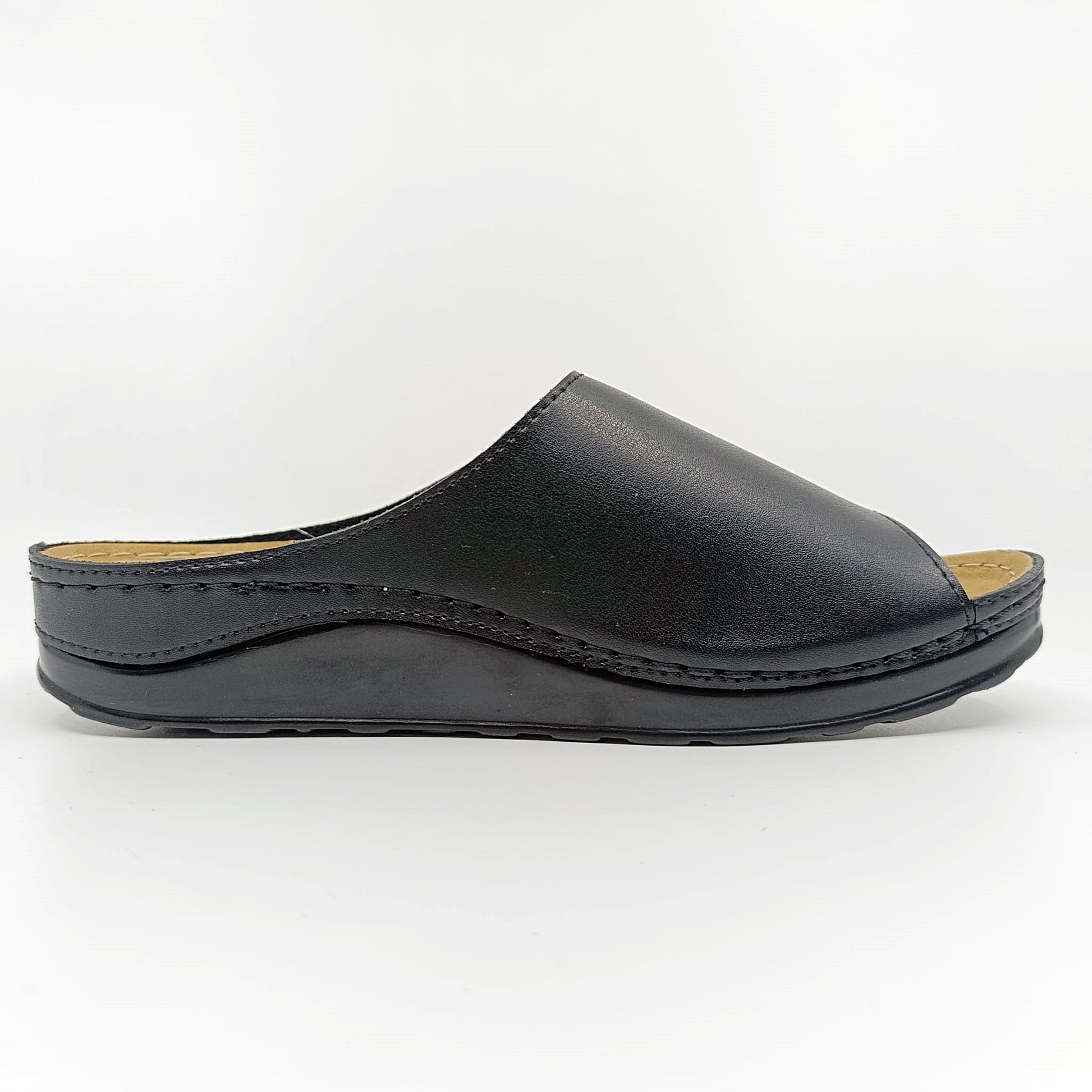 udobne kožne natikače crne žene prozračne solariz