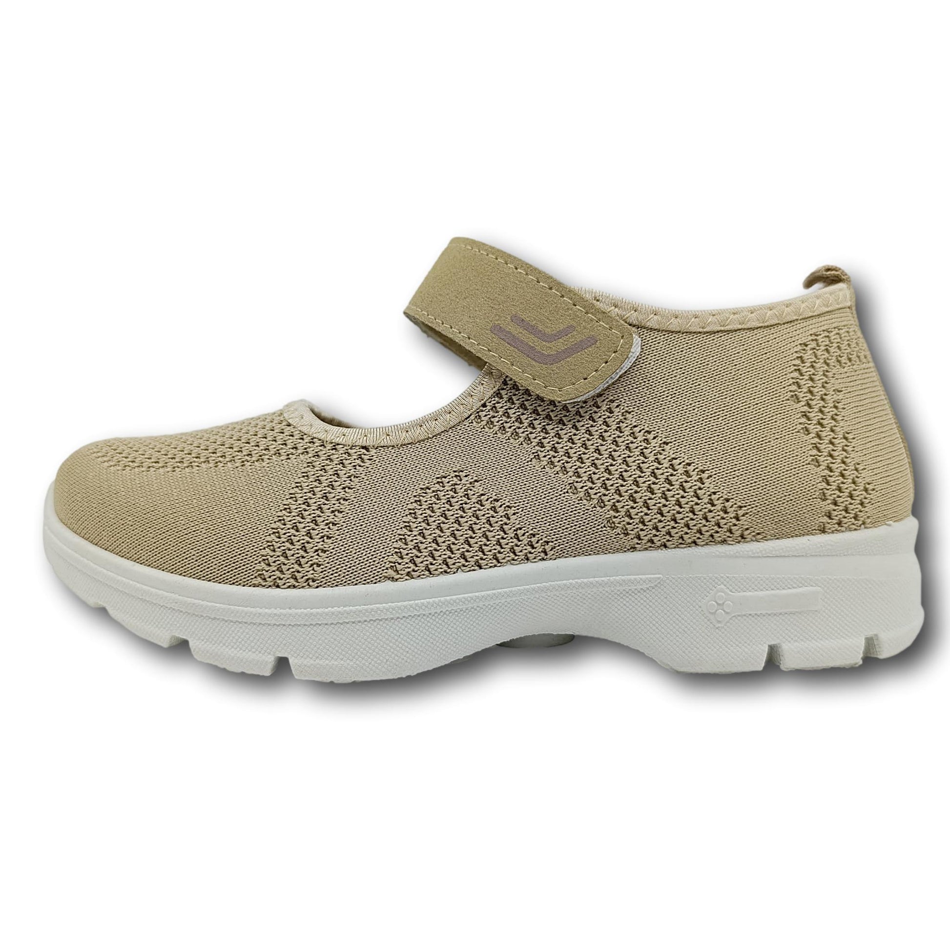 comfortable walkingshoes knit textile