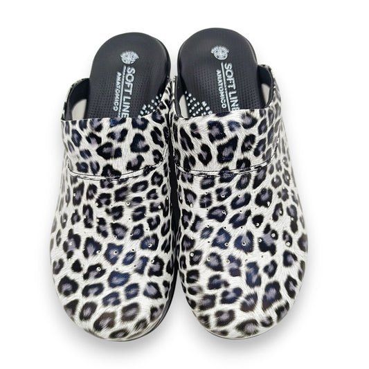 Anatomske profesionalne klompe s leopard printom, sivo-plave s crnim đonom